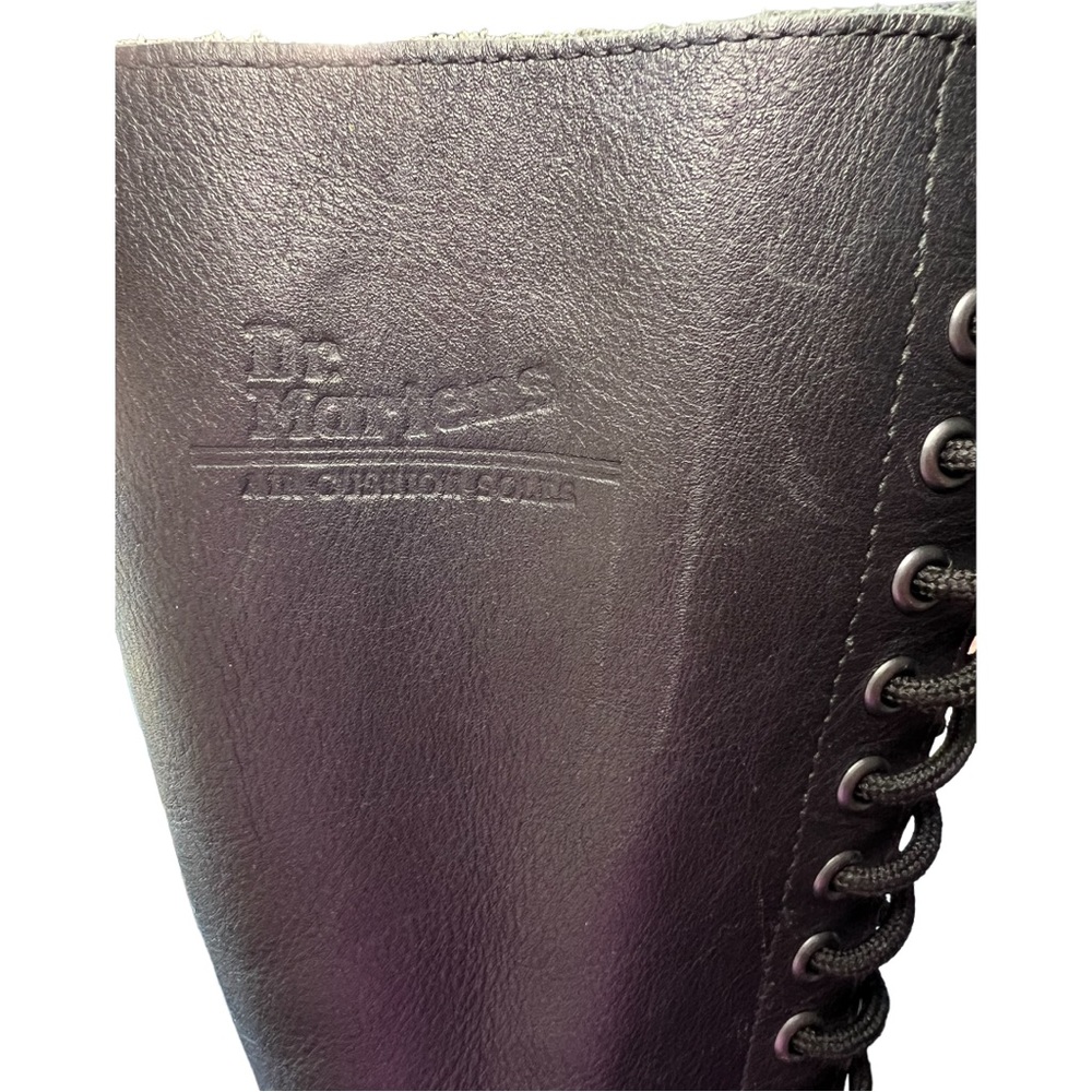 Dr. Martens knee high leather black boots size US 6. Side zip, 2” heel. - Picture 4 of 8
